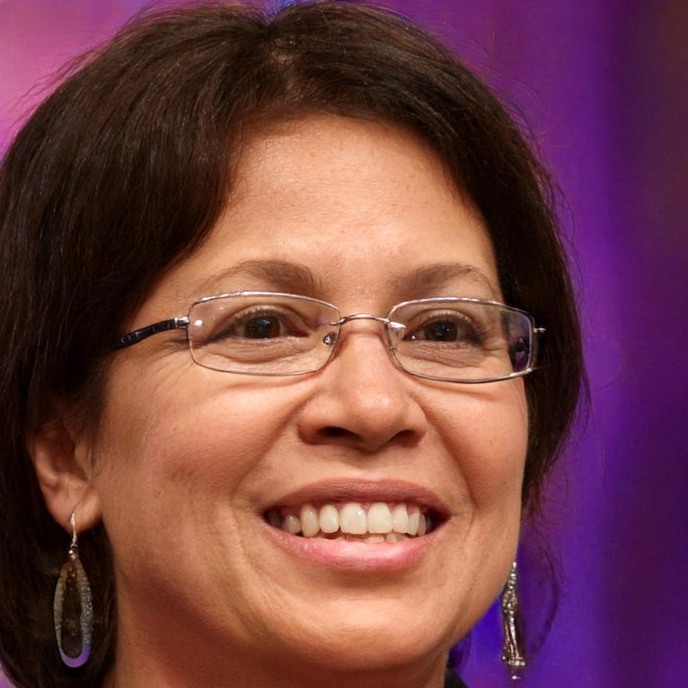 Sarah Müller, Finanzanalystin